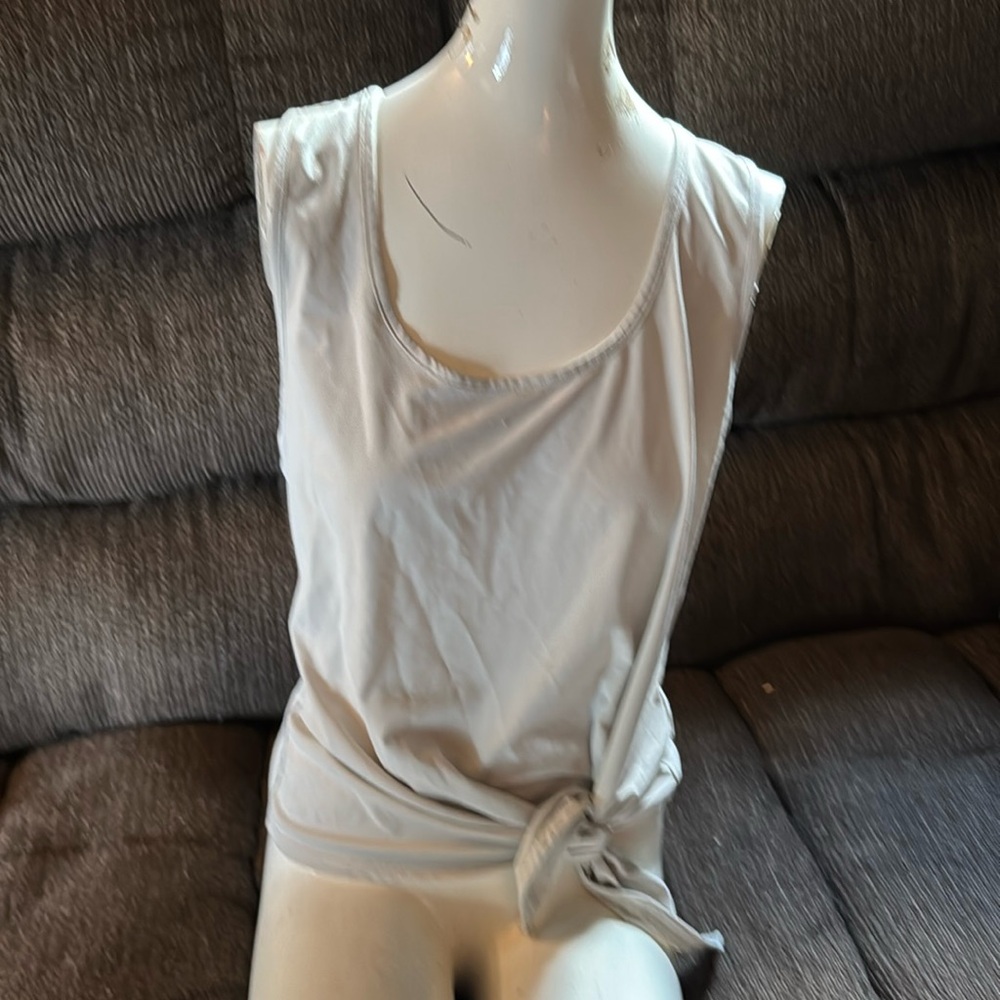Zyia knot tank top